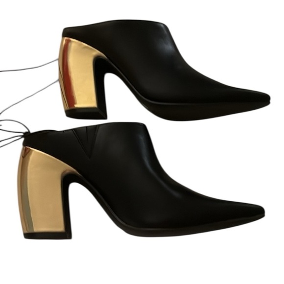 Women’s Black Western Inspired Pointed Toe Block Heeled  Mules - Picture 3 of 11